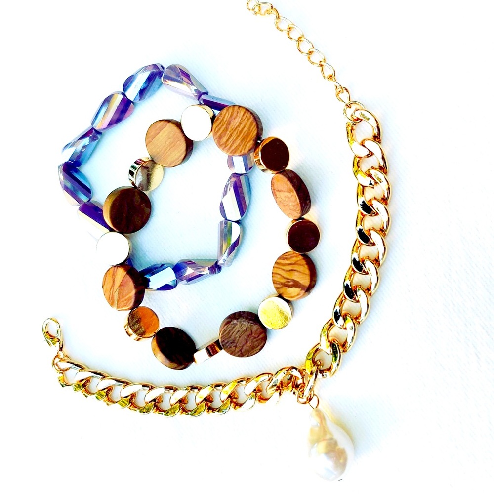 Bracelet
